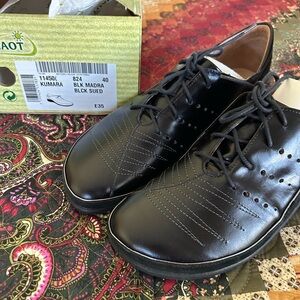 Naot Women’s Black Leather Shoes